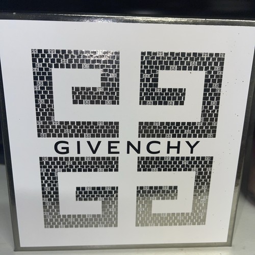Givenchy gentleman society - givenchy,