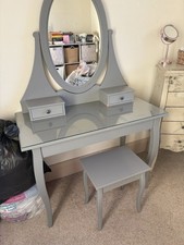 IKEA Hermes Grey Dressing