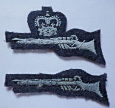 PAIR OF OLDER AIR TRAINING