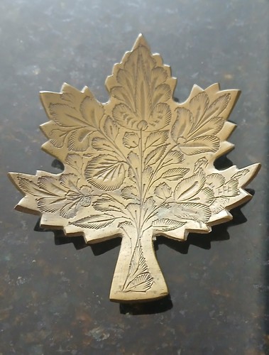 Vintage brass maple leaf - vintage,