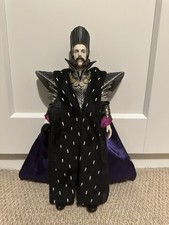 Rare disney store Alice in wonderland live action time 12" doll collectable