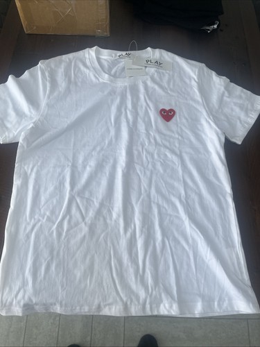 Comme des garçons play - comme,