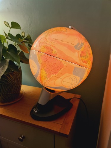 Atlas globe lamp spinning - atlas,