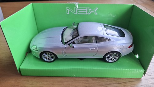 Jaguar coupe model car 24 - xk,
