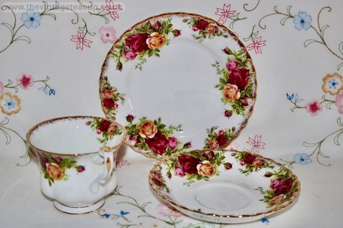 Rare original 60s royal albert - rare,