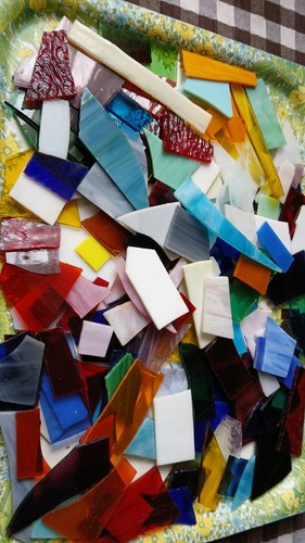 Stained glass offcuts - kg,
