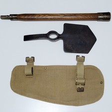 WW2 ENTRENCHING TOOL IN COVER