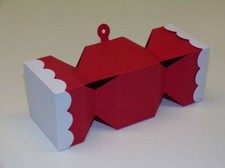 10  x Large Xmas Cracker Table