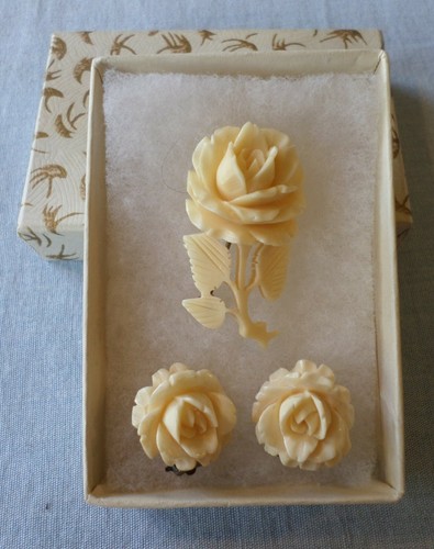 Vintage rose brooch clip on - vintage,