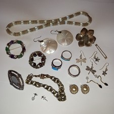 JOB LOT OF ANTIQUE & VINTAGE &