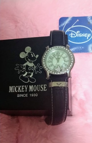 Disney mickey mouse swarovski - mickey,