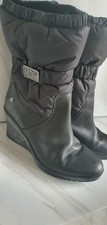 UGG CASSIDY  BLACK QUILTED AND