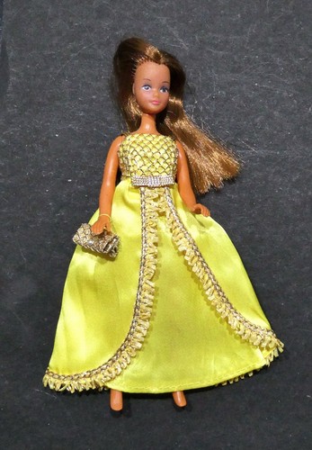 Pippa doll sized vintage lemon - pippa,