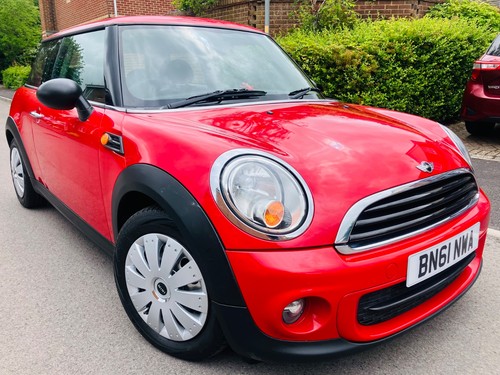 Mini hatch one diesel - one,