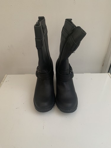 New skechers struts harnessed - skechers,