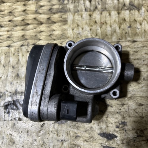 Bmw throttle body - body, e81,