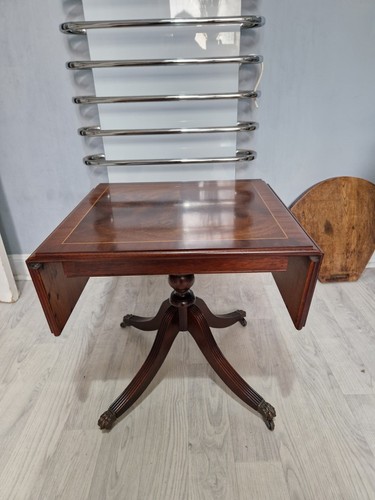 Vintage regency style pedestal - vintage,