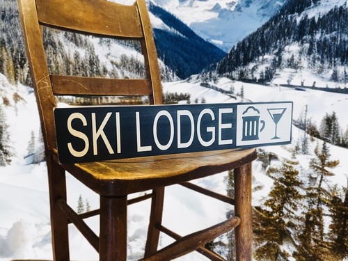 Ski lodge sign skiing - ski,