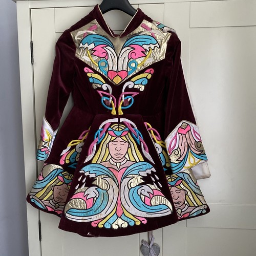 Irish dancing dress - dancing,