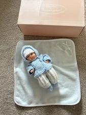 9 1/2 Inch Small La Newborn