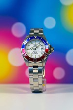 Invicta Pro Diver 8940 Ladies