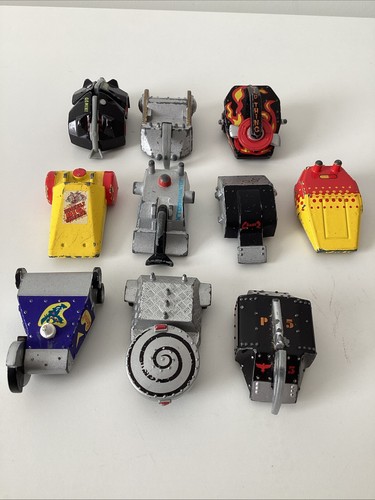 Robot wars pull back - robot,