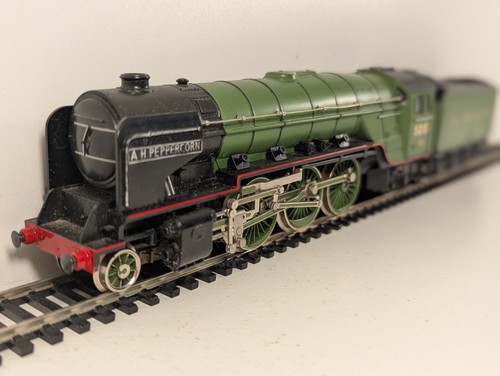 Trix lner peppercorn class - lner,