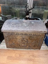 Old Vintag Gold Brass Embossed