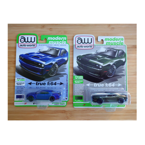 Pair auto world - of, 1:64