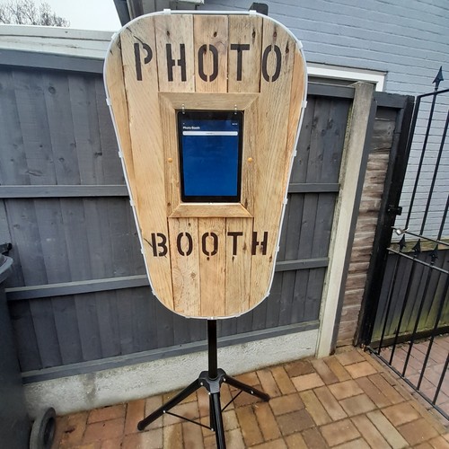 Photo booth selfie - booth, /