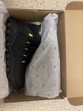 Vivobarefoot Magna Forest ESC