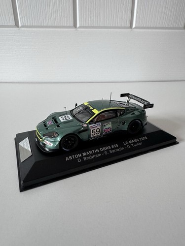 Aston martin dbr9 - martin, le