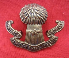 Lothians & Berwickshire Imperial Yeomanry Brass Cap Badge - Rear Lugs intact