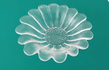 Clear Glass Dartington (?) Daisy Bowl Trinket Dish Decorative Pot Pourri Bowl