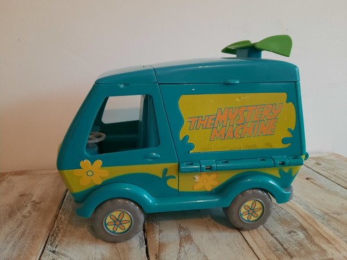 Scooby doo mystery machine - doo,
