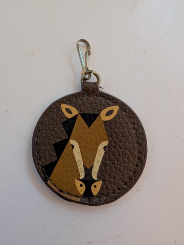 Estee lauder horse - animal, key