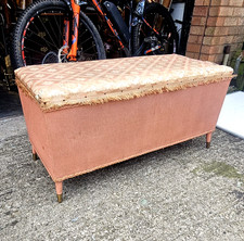 Vintage Spinney Ottoman Blanket Box Pink Lloyd Loom Style