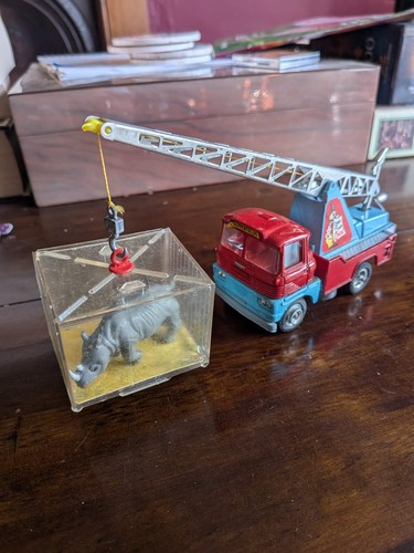 Corgi 1144 chipperfields - 1144,