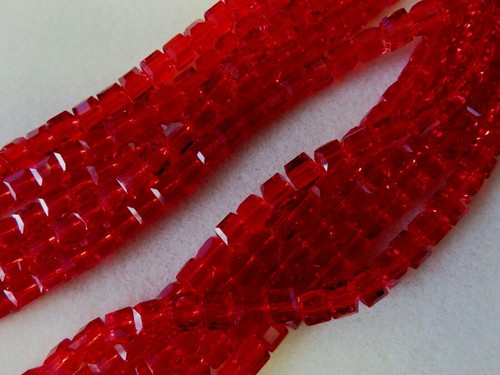 100 faceted glass cube beads - glass,