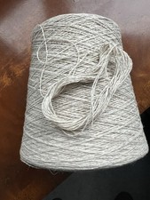100 lambswool yarn - 100%,