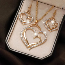 Heart Shape Gold Jewellery