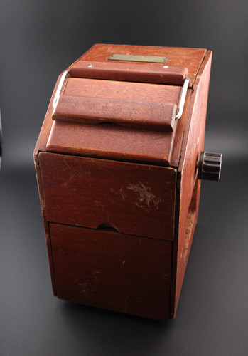 Antique johnson exactum wooden - antique,