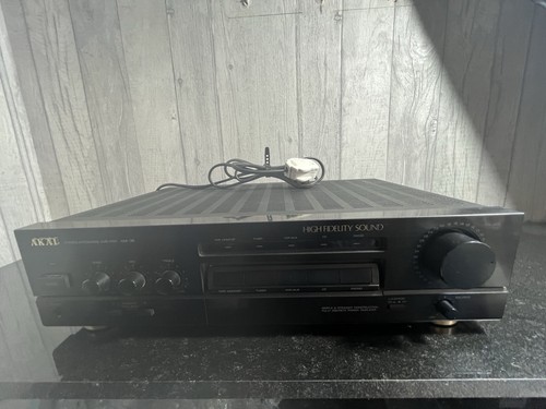 Akai stereo amplifier - stereo,