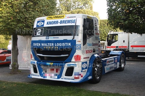 Truck photo iveco - truck,