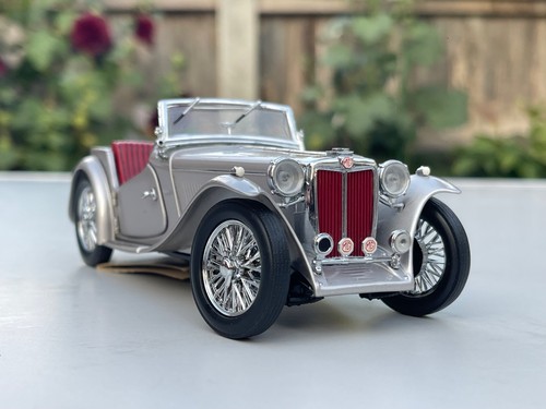 Franklin danbury mint 24 - mint, 1:24