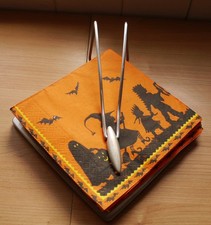 STAINLESS STEEL NAPKIN HOLDER