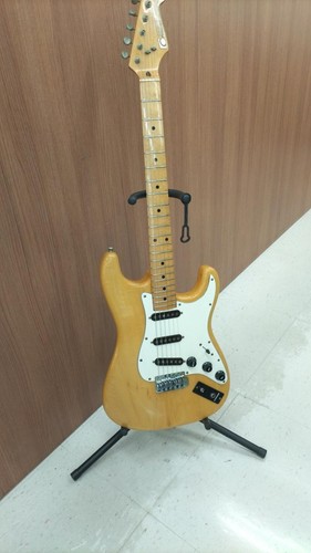 Fernandes electric guitar - fernandes,