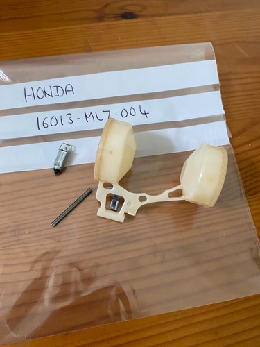 Honda carburettor float - carburettor,