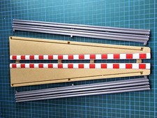 Scalextric  C8233/8044 Lead in