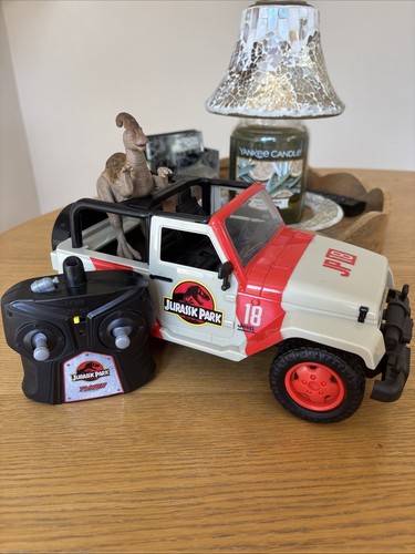 Jurassic park jeep wrangler - jurassic,